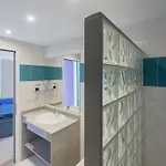 Vista Mar (adults Only) דירה *