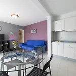 Vista Mar (adults Only) דירה *