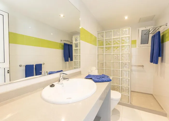 Vista Mar (adults Only) Апартаменты *