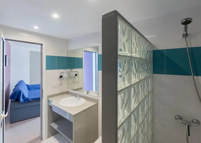 Vista Mar (adults Only) Апартаменты *