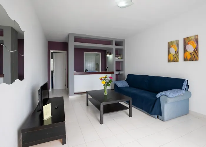 비스타 마르 아파르타멘토스 *