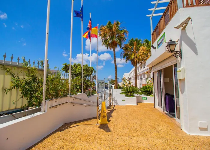 Vista Mar (adults Only) Apartment