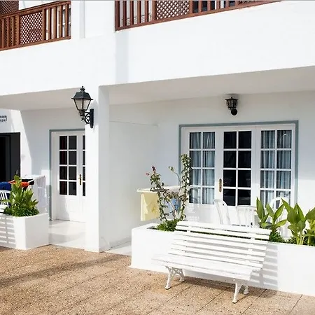 Vista Mar (adults Only) Apartment